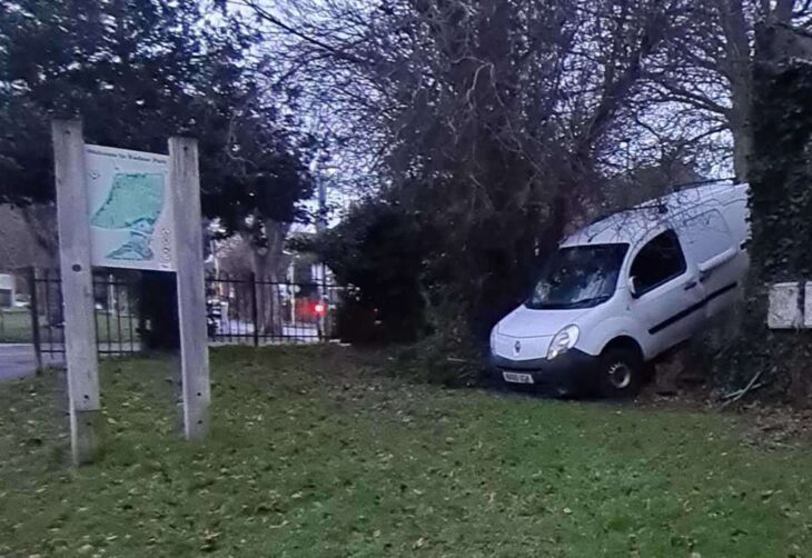 Folkestone residents baffled after a van left wedged in Radnor Park hedge