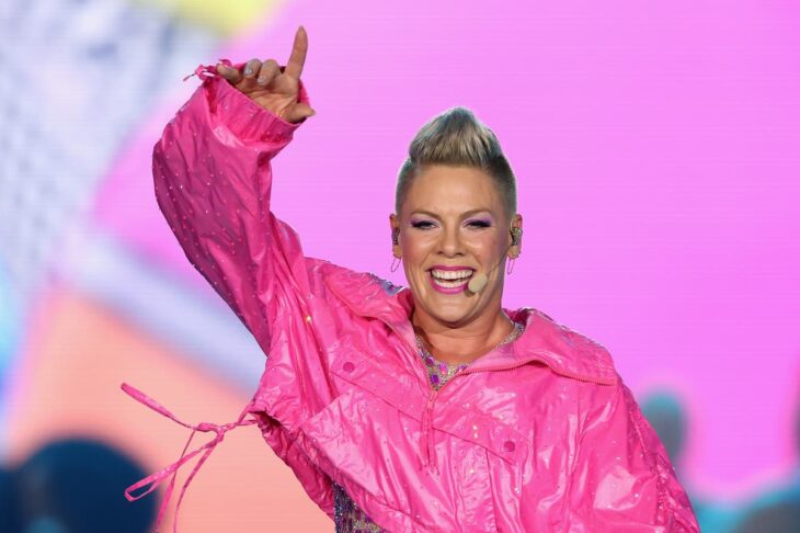 Pink denies flying Israel flag at concert: ‘I pray for all of us’