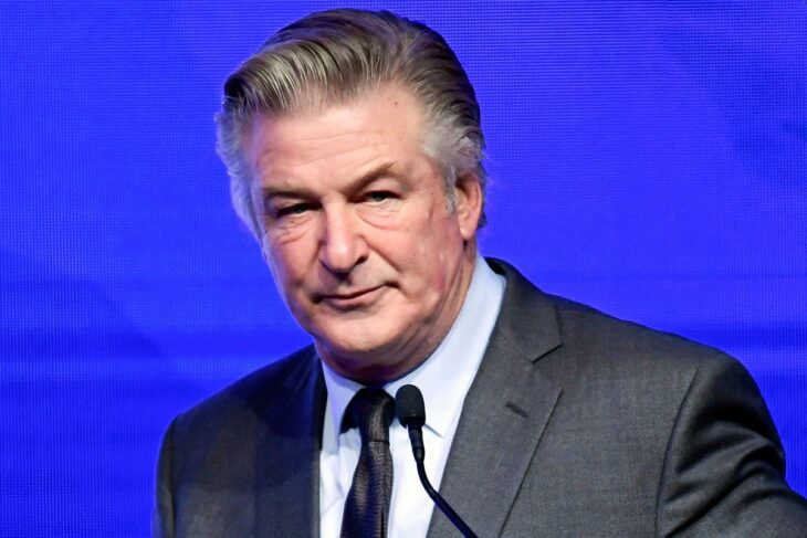 Alec Baldwin files to dismiss involuntary manslaughter charge in Rust shooting