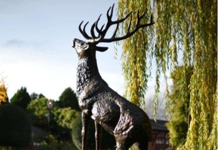 Brazen thieves swipe family’s beloved bronze statues from Sellindge