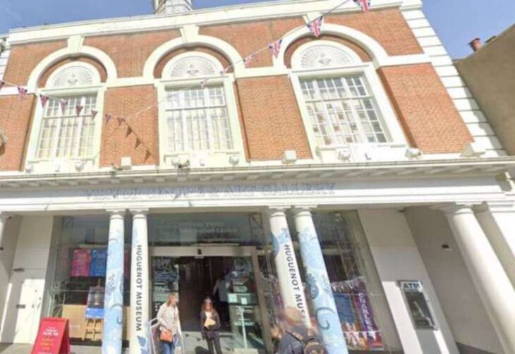 Medway Visitor Information Centre in Rochester High Street shuts permanently