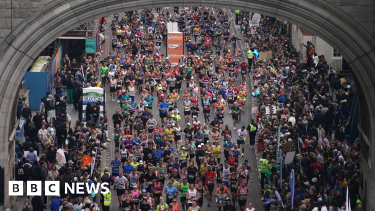 Record numbers apply for 2025 London Marathon