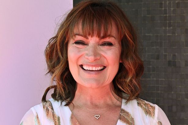 Lorraine Kelly drives fans wild with new photo as she shares peek into Bank Holiday weekend