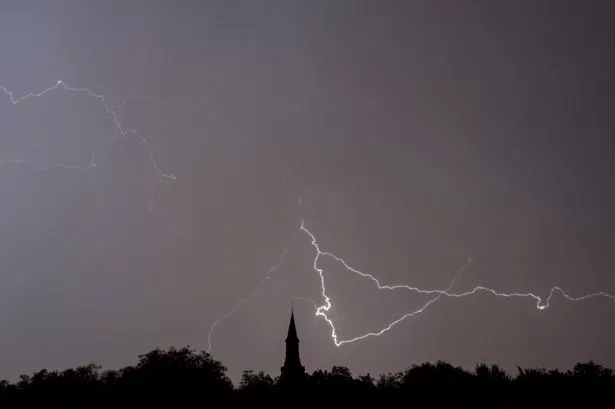 Met Office issues Kent nine-hour thunderstorm warning with heavy rain and flooding possible