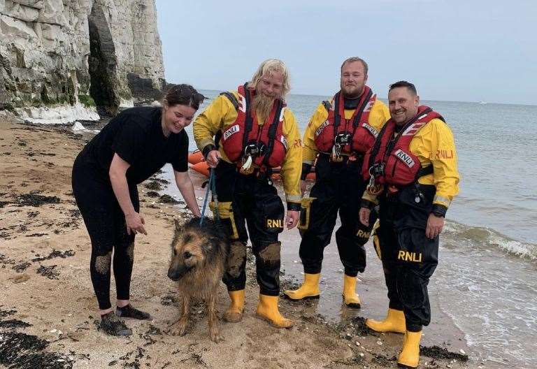 RNLI Margate helps rescue missing dog from sea at Neptune’s Tower between Botany Bay and