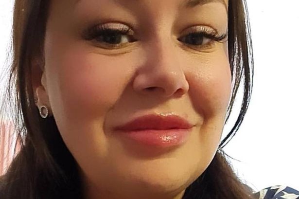 Mum 'scarred for life' after beautician 'used dirty needle for anti-wrinkle jabs' - leaving her with giant oozing boils