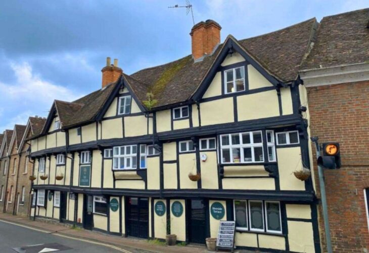 The Chequers Inn in Aylesford is up for sale or for rent after death of co-owner David House
